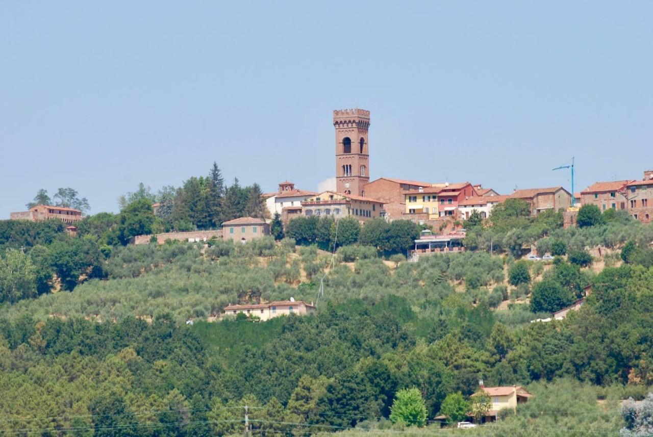 Agriturismo Tori 2 Montecarlo Exterior foto